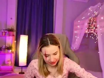 Lunawhisper  live sex cam