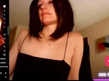 Magnitaaa  live sex cam