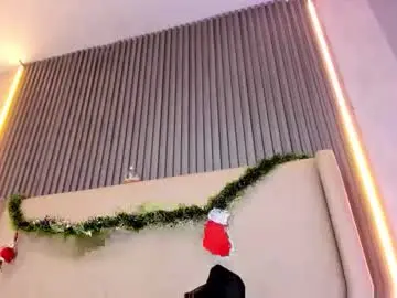 Melanieroah1  live sex cam