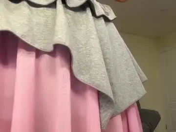 Nelligilbert  live sex cam