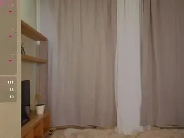 Nikkybee_  live sex cam