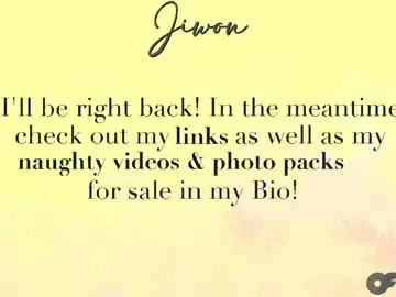 Yourlovelykgirlfriend  live sex cam