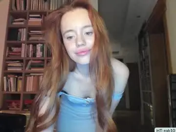 Aliensi  live sex cam