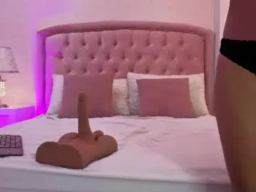 Chloemoon10  live sex cam