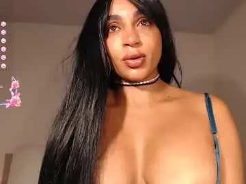 Destinnemil  live sex cam