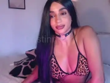 Destinnemil  live sex cam