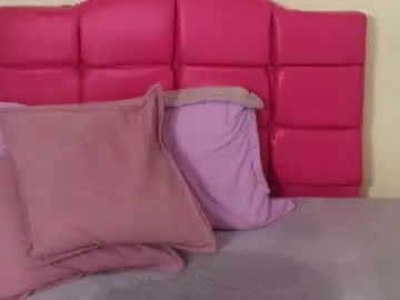 Ivonneross_  live sex cam