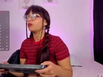 Kiitsune_cas  live sex cam