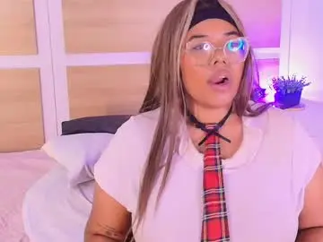 Niickypurple  live sex cam