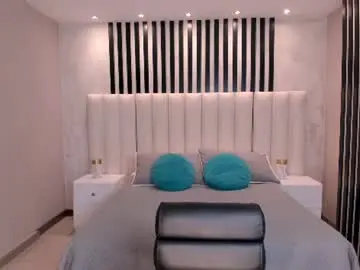 Saphirajames  live sex cam