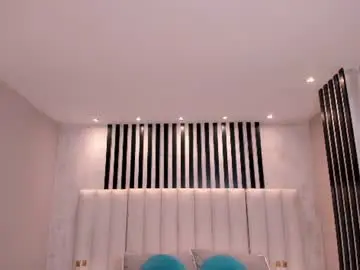 Saphirajames  live sex cam