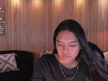 Saphirajames  live sex cam