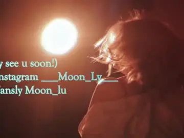 Yumm_lolly  live sex cam