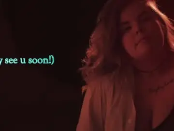 Yumm_lolly  live sex cam