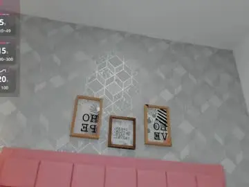 Zoejenner_  live sex cam