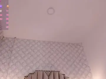 Zoejenner_  live sex cam