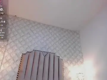 Zoejenner_  live sex cam