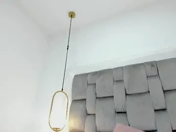 Zoejenner_  live sex cam