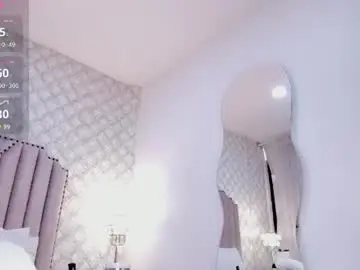 Zoejenner_  live sex cam