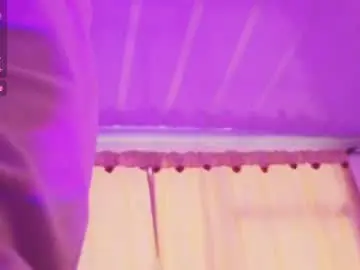 Zury_tay  live sex cam