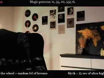 Alicia_art_  live sex cam