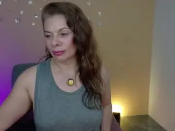 Betsy_anub  live sex cam