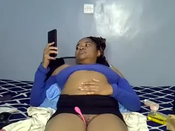 Busty_kenzi  live sex cam