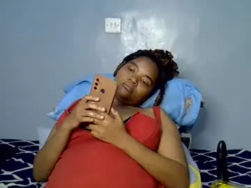 Busty_kenzi  live sex cam