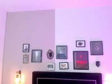 Charlotte__benett  live sex cam