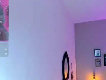 Charlotte__benett  live sex cam