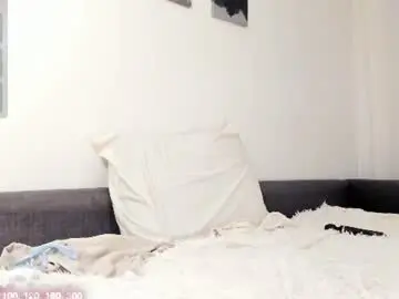 Elimeowy  live sex cam