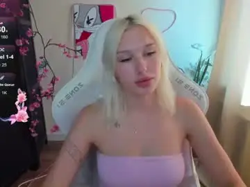 Evelinalu  live sex cam