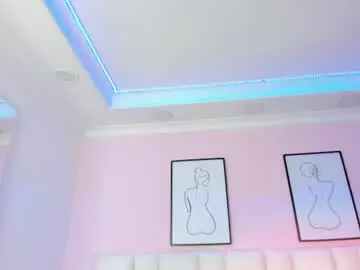 Hailey_henao  live sex cam