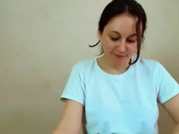 Inessa_beauty  live sex cam