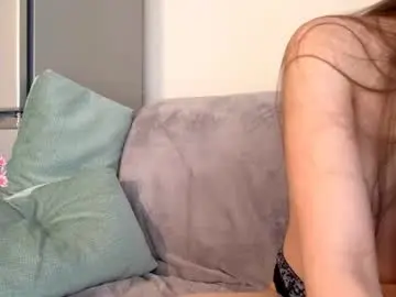 Lunatess  live sex cam