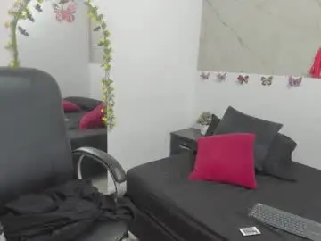 Miss_luciferr  live sex cam