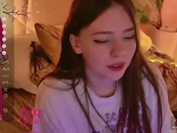 Moon__bunny  live sex cam