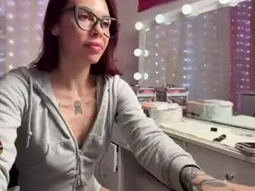 Nattywithoutdaddy  live sex cam