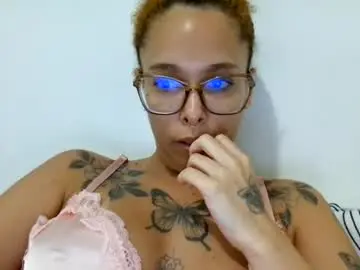 Queengeek777  live sex cam