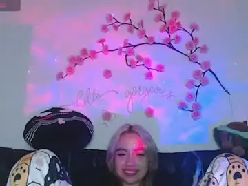 Sweet_molly420  live sex cam