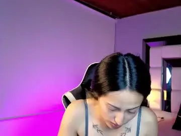 Violetskinny  live sex cam