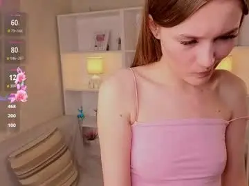 Yelenaolaya  live sex cam