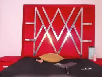 Ambarglowasm  live sex cam