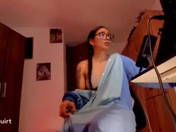 Ave_fenix69  live sex cam