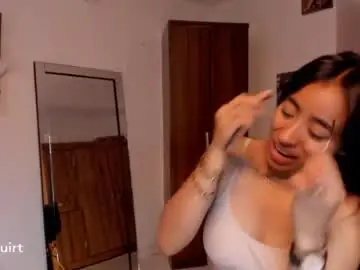 Ave_fenix69  live sex cam