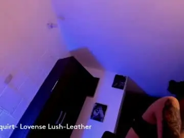 Ave_fenix69  live sex cam