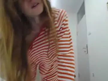 Brakein18  live sex cam