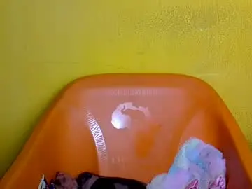 Creamyposh1  live sex cam