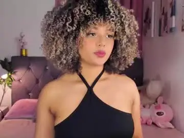 Ebony_curly2  live sex cam