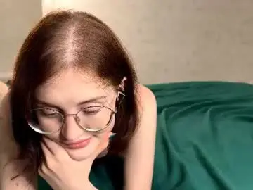 Eleniswackhammer  live sex cam